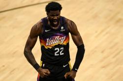 华体会皇马赞助商-勇士险胜中国男篮，艾顿绝境逆转