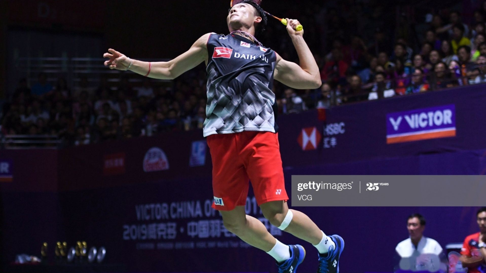 丹麦羽毛球队血洗泰国羽毛球队，谌龙关键制胜